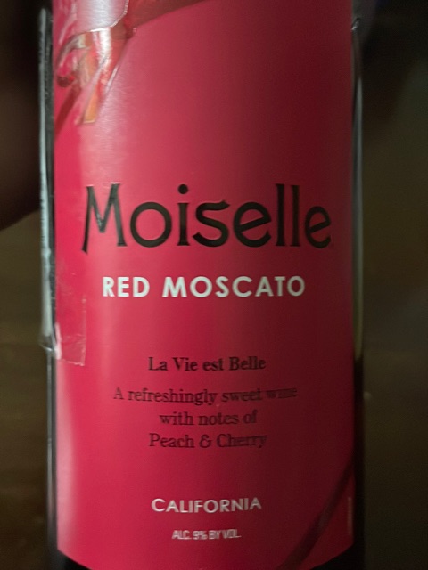 Moiselle - Red Moscato - N.V.
