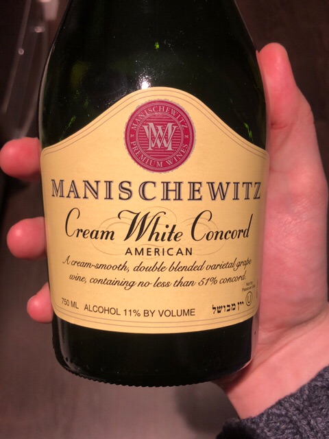 Manischewitz - Cream White Concord - N.V.
