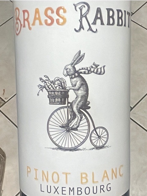 Brass Rabbit - Pinot Blanc - N.V.