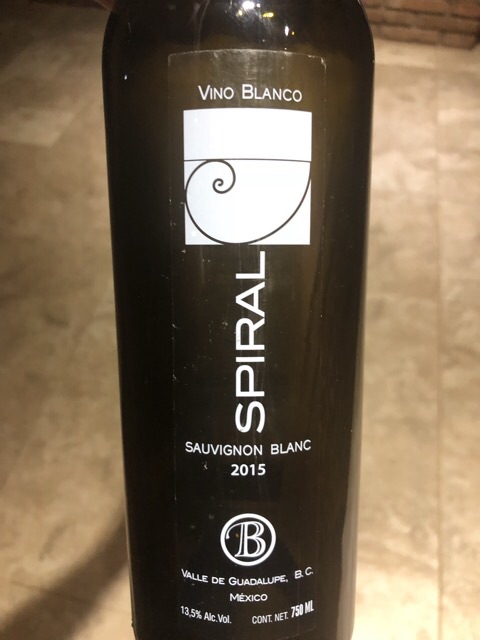 Baron Balche - Spiral Sauvignon Blanc - 2015