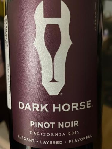 Dark Horse - Pinot Noir - 2019